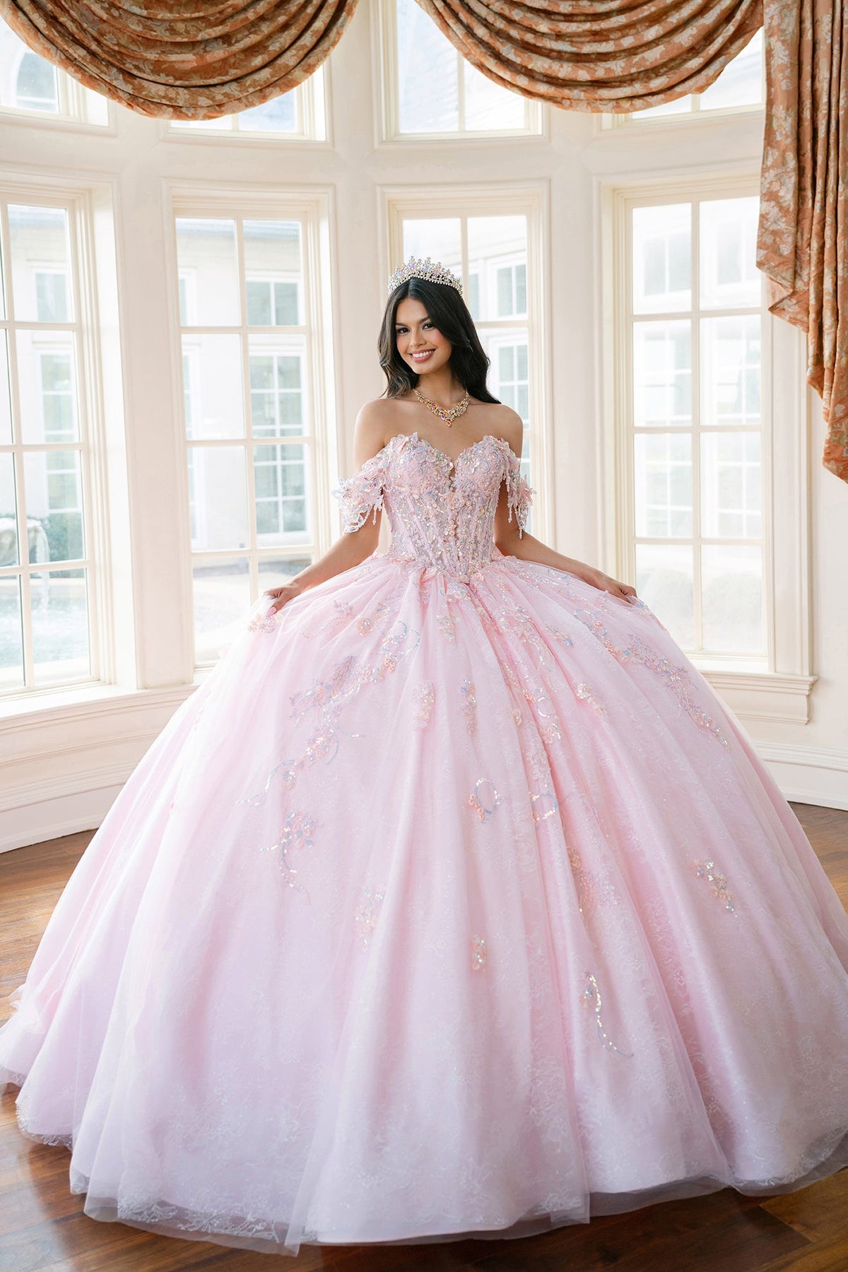 Elegant Quinceanera Dress 354 Quinceañera Dress for Special Occasions
