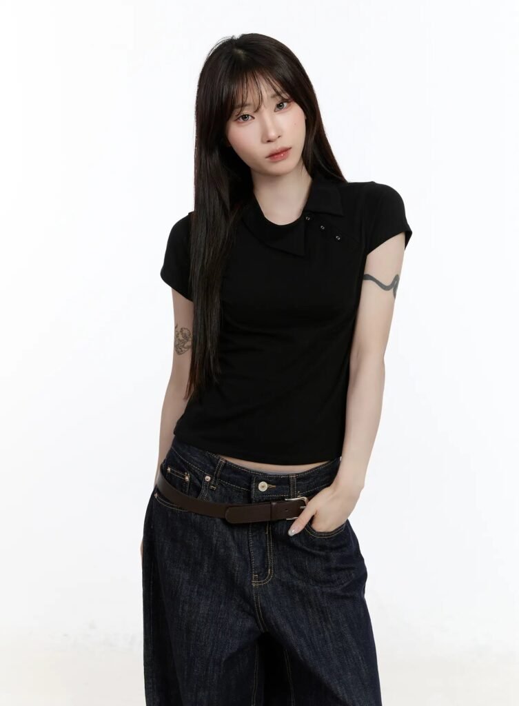 Loose Fit Round Neck Straight Cut T-Shirt