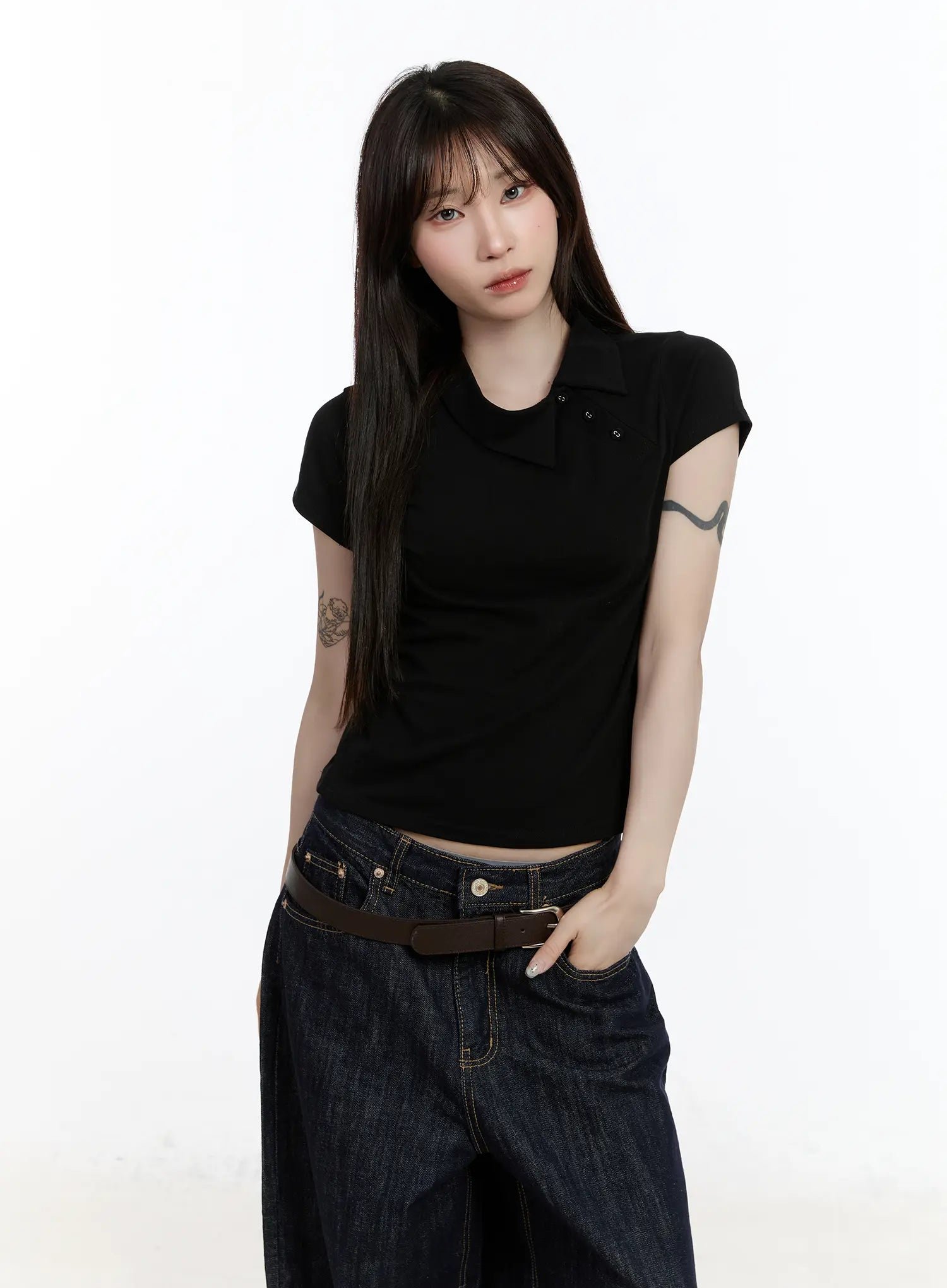 Loose Fit Round Neck Straight Cut T-Shirt